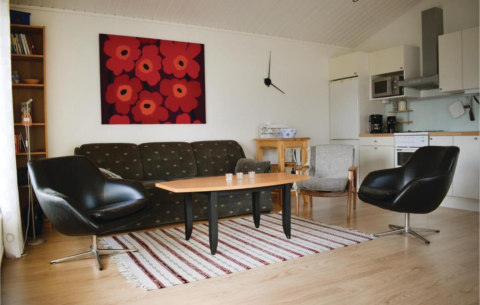 Amazing Home In Loettorp With House Sea View エクステリア 写真